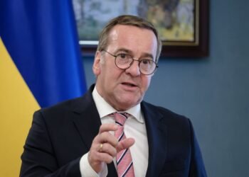 Писториус: Германия даст 300 млн евро на чешскую инициативу по снарядам для Украины