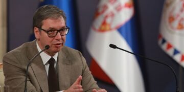 Президент Сербии Вучич собрался в отставку ради другой должности