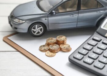 В Україні надходження від податку з елітних авто зросли майже наполовину