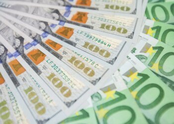 Нацбанк підвищив курс долара до 44,86 гривні, євро до 51,07
