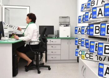 Цифровой автотюнинг от МВД:  водителям  объяснили, как выбрать «красивый» номер онлайн