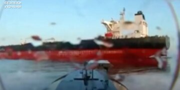 Охота на нефтяные миллиарды Кремля: СБУ возле Ялты пустила на дно доходы российских олигархов. ВИДЕО