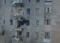 Россия атаковала Изюм и Харьков: пострадали семь человек, среди них ребенок. ФОТО