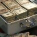 Долар по 50 — песимістичний сценарій чи найближча перспектива