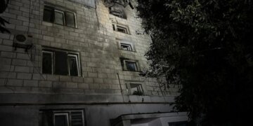 Враг нанёс массированный удар по Измаилу: попал в многоэтажное здание