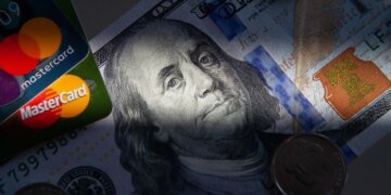 Гра на курсі не окупається: аналітики КИТ Group розповіли, як зберегти заощадження