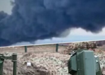 На Волгоградском НПЗ вспыхнул пожар после удара Сил обороны Украины
