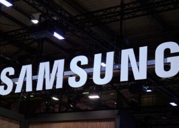 Samsung показала Galaxy Fold 8 у тизері до нового фільму про Людину-павука