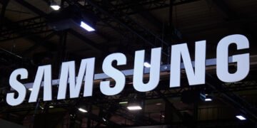Samsung показала Galaxy Fold 8 у тизері до нового фільму про Людину-павука