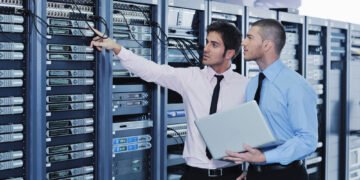 Microsoft повідомила про різке зростання викидів через датацентри для ШІ