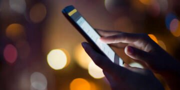 Як продовжити роботу смартфона без підзарядки у спекотні дні