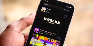 ChatGPT і Roblox зобов’яжуть дотримуватися суворіших правил у Європі