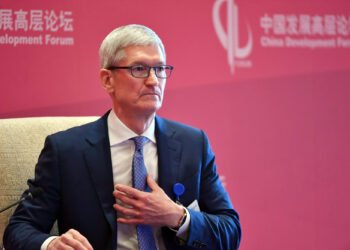 Apple не планувала підвищувати ціни на Mac і iPad – Тім Кук пояснив причину