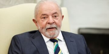 Бразилия не дала визы команде Трампа из-за угрозы влияния на выборы президента, — Reuters