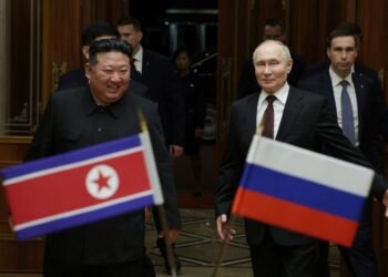 РФ получила новую партию ракет от КНДР и готовится усилить удары по Украине, — Reuters