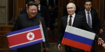 РФ получила новую партию ракет от КНДР и готовится усилить удары по Украине, — Reuters