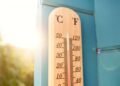Жара во Франции остановила три ядерных реактора, еще восемь работают в полсилы, — Le Figaro