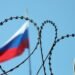 Новые санкции ЕС уже парализуют переводы денег из России за границу, — СМИ