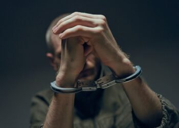 Суд избрал меру пресечения мужчине, который убил врача во время ВЛК