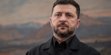 Россия несколько суток готовила массированный обстрел, он будет этой ночью, — Зеленский