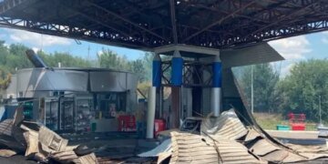 Атака на АЗС в Криворожском районе: число раненых растет, полиция показала последствия