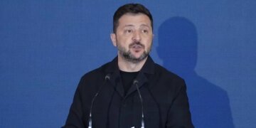 Зеленский заявил о прорыве: Украина приближается к созданию собственной баллистической ракеты