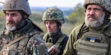 Половина пути пройдена: сколько подписей собрала петиция о снижении предельного возраста военной службы с 60 до 55 лет