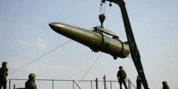 Жизнь большой семьи оборвал промах северокорейского хлама за 15 километров от цели