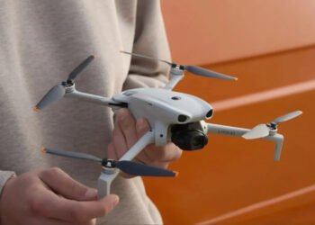 FCC хоче заборонити продаж частини дронів DJI, які раніше вже схвалила