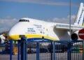 Дрон со взрывчаткой возле украинского самолета в Лейпциге мог сбить водитель автобуса, — Welt