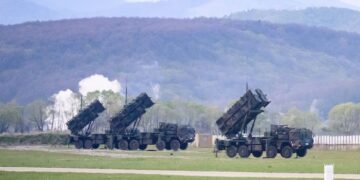 НАТО и ЕС давят на две страны, чтобы они передали Украине ракеты для Patriot, — СМИ