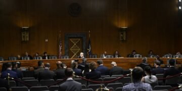 Сенат США не выделил Трампу деньги на войну с Ираном