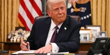 Трамп подписал указ о пошлинах на беспилотники и комплектующие к ним