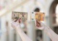 Курс валют на 22 вересня: долар і євро дорожчають