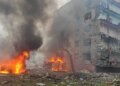 Под завалами могут быть дети: россияне сбросили 4 авиабомбы на Александровку, есть жертвы. ФОТО