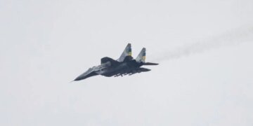 Вражеская переправа — в щепки: украинские пилоты показали боевую работу на истребителях МиГ-29. ВИДЕО