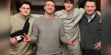 Кличко объяснил, почему его сыновья не воюют за Украину