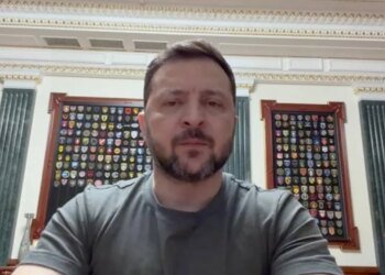 Сложная охота на реактивных убийц: Зеленский признал падение эффективности ПВО против скоростных дронов