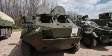 Операция «Вивальди»: ВСУ превратили советские БТР-60 в гигантские дроны-камикадзе