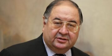 Усманов нашел «канал» для снятия санкций ЕС через Азербайджан