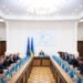Правительство сохранило ежемесячную доплату 2,6 тыс. грн для учителей на прифронтовых территориях