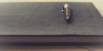 Зеленский подписал евроинтеграционный закон об имплементации законодательства ЕС в сфере ВИЭ