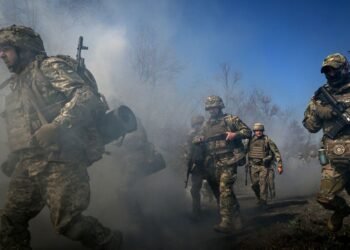 Доброполье остается под контролем ВСУ: «Азов» ответил на заявления РФ об оцеплении города