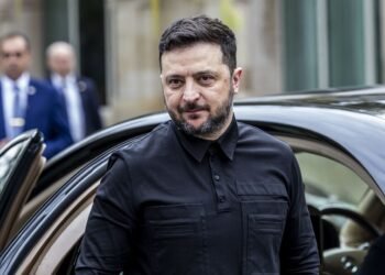 США предложили встречу в трехстороннем формате в Эмиратах, — Зеленский