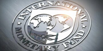 Зростання після сповільнення: МВФ оновив прогноз щодо економіки України