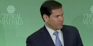 Пятый год бойни и ультиматумы Кремля: Госдеп США предупредил Европу о неконтролируемой эскалации