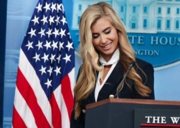 Кадровый хаос в Белом доме: Трамп выгнал пресс-секретаршу, которая проработала всего пять дней