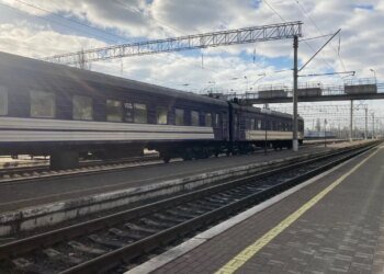 В Полтавской области дрон попал в железнодорожную инфраструктуру