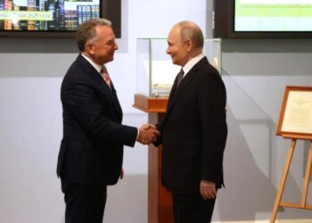 Спецпосланник США Стив Уиткофф назвал Путина гуманистом. ВИДЕО