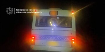 Пассажиры автобуса не пострадали во время атаки в Запорожье